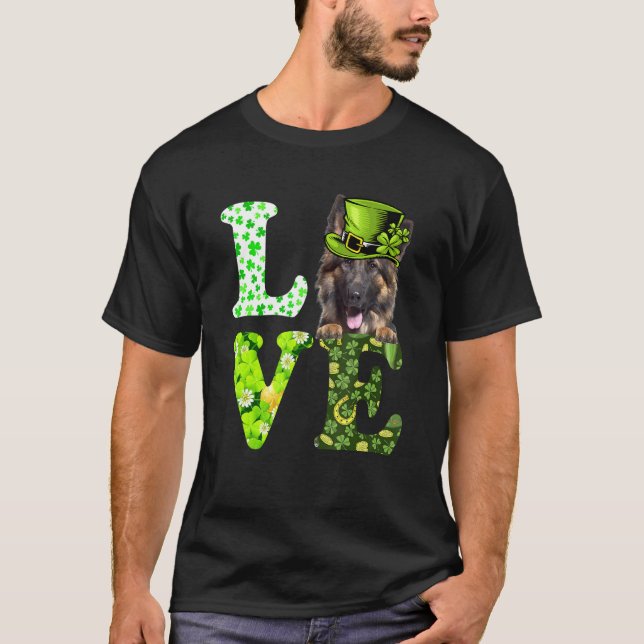 Camiseta Love German shepherd Dia de São Patrício Shamrock  (Frente)