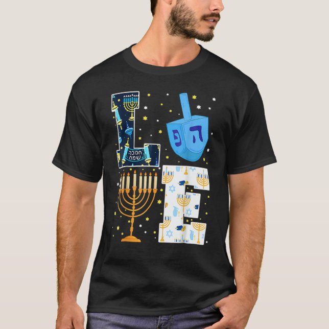 Camiseta LOVE Hanukkah Decorations Dreidel Menorah 2022 Cha (Frente)
