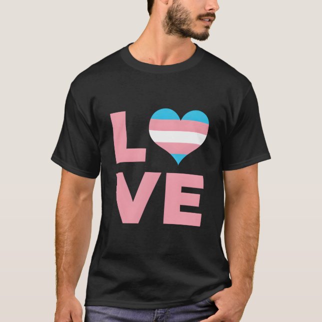 Camiseta Love He Transgender Flag (Frente)