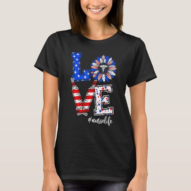 Camiseta Love Nurse Fireworks In American Flag Indepen (Frente)