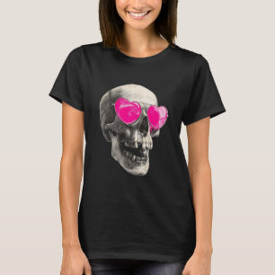 Camiseta 💗 Love Skull – Óculos de Sol Coração Rosa