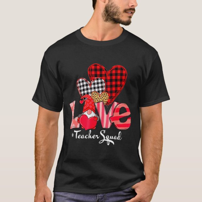 Camiseta Love Teacher Squad Gnome Hearts Valentines Gnome T (Frente)