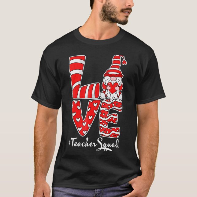 Camiseta Love Teacher Squad Gnome Hearts Valentines Gnome T (Frente)