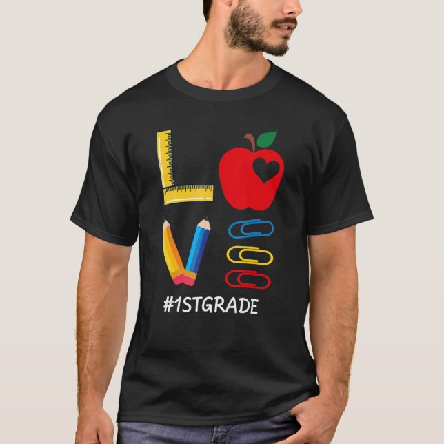 Camiseta LOVE Valentines Day Apple Crayon 1st Grade Teacher (Frente)