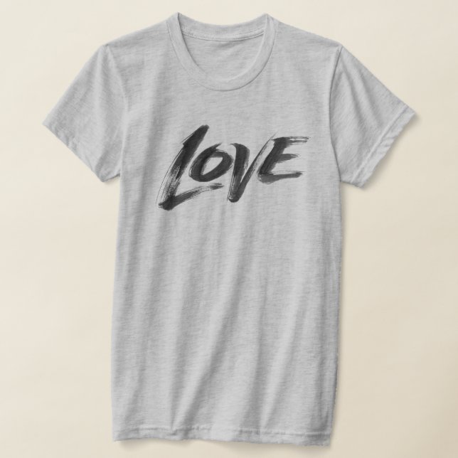Camiseta LOVE Zen Brush Namorados Calliografia (Postura )