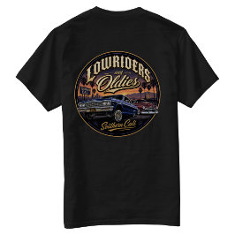 Camiseta Lowriders e velharias dão o tom