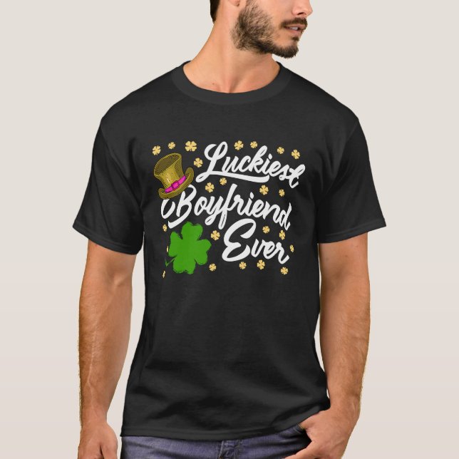Camiseta Luckiest Boyfriend Ever Valentine's Day St Patrick (Frente)
