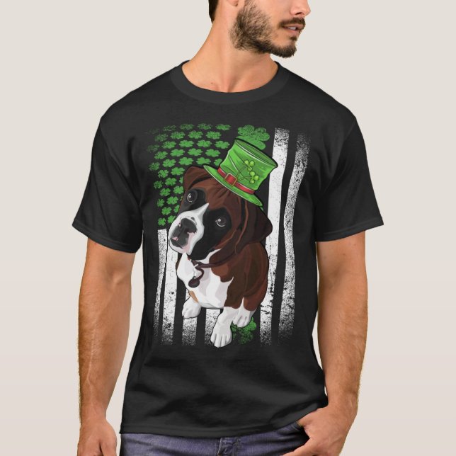 Camiseta Lucky Boxer Dog St Patrick s Day (Frente)