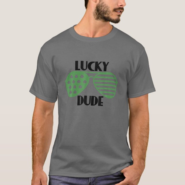Camiseta Lucky Glasses For St Patrick's Day (Frente)
