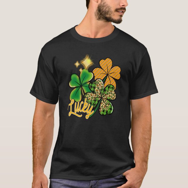 Camiseta Lucky Green Irish Plaid Shamrock St Patrick's Day  (Frente)
