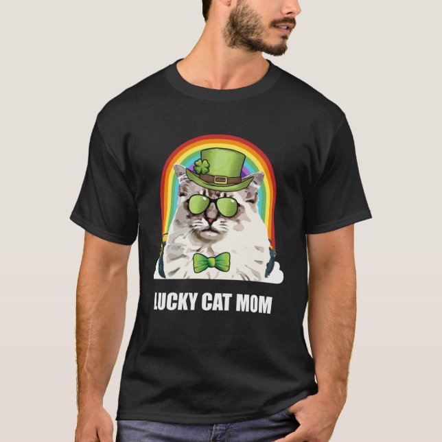 Camiseta Lucky Ragdoll Cat Mom St Patricks Day (Frente)