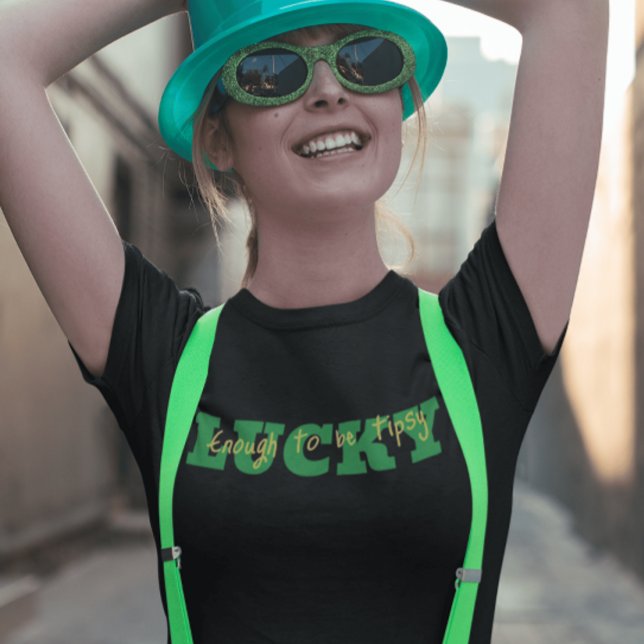 Camiseta Lucky Tipsy Tee (Criador carregado)
