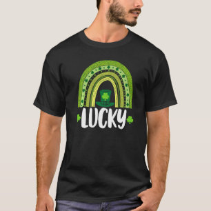 Camiseta Lucky Vibes Dia de São Patrício Rainbow Love