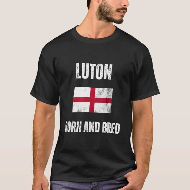 Camiseta Luton Nascer E Bred England Flag (Frente)
