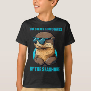 Camiseta Lutra 841 Lutra Surfista Rouba Pranchas de Surfe C