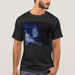 Camiseta Luz - nuvens azuis da cabeça do dragão e Branche