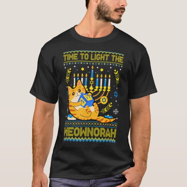 Camiseta Luz O Gato Judeu Meownorah Menorah Ugly Chanu (Frente)