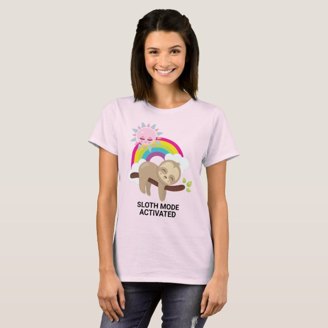 Camiseta Luz Preguiçosa Bonita com Sol e Arco-íris (Frente Completa)