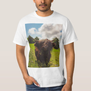 Camiseta Luz verde do campo verde da vaca em lata negra