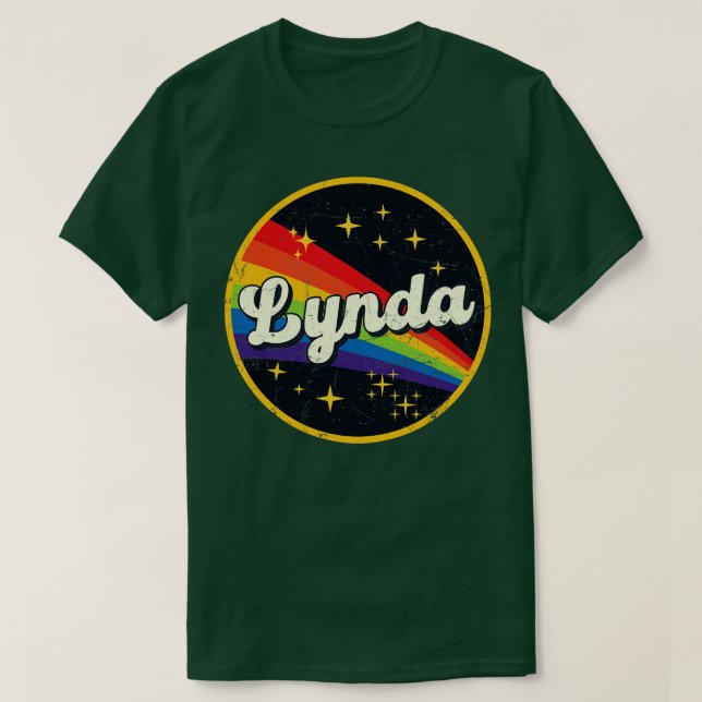 Camiseta Lynda Rainbow No Space Vintage GrungeStyle (Frente do Design)