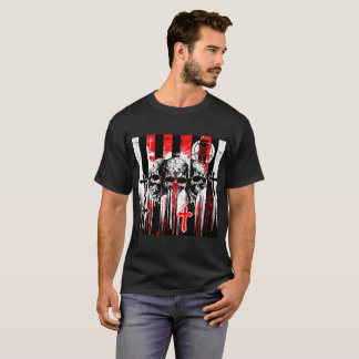 Camiseta Macabre Elegância: Crânios e Cruzes em Cha Gótica