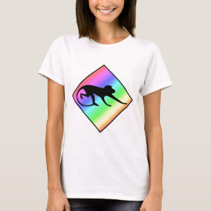 Camiseta Macaco Arco-Íris Cruzando