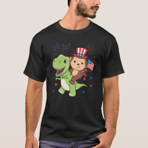 Camiseta Macaco Com Rex Para Fogos De Artifício Do Dia 4 De