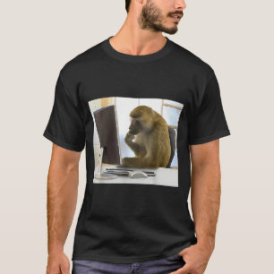 Camiseta Macaco Curioso Engraçado Meme de Escritório Rotaçã