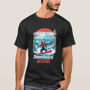 Camiseta Macaco de Snowboard na Paisagem Cênica do Japão