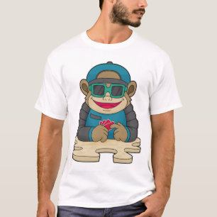 Camiseta Macaco no Poker com cartões de pôquer e óculos esc