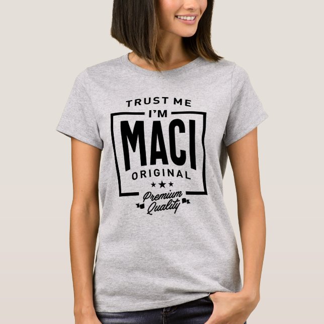 Camiseta Maci Personalizado Nome Aniversário Presente (Frente)