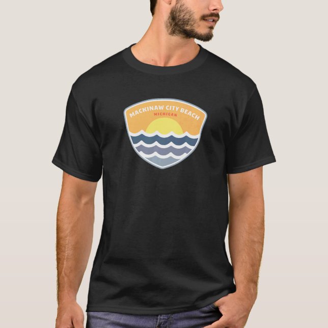 Camiseta Mackinaw City Beach Michigan MI Férias Sunset (Frente)