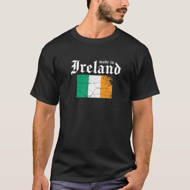 Camiseta Made In Ireland Leprechaun St Paddy Saint Patrick' (Frente)