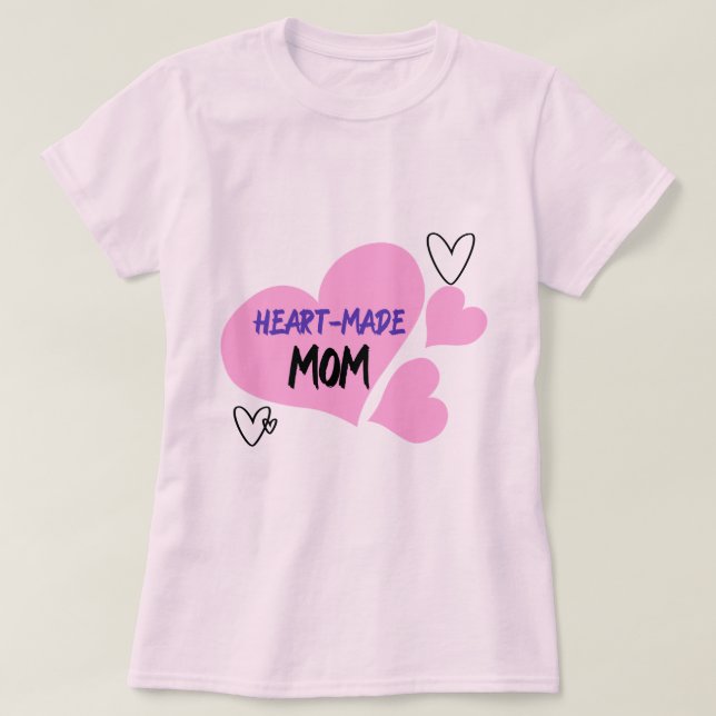 Camiseta Mãe Adotiva Feita Pelo Coração Mãe (Frente do Design)