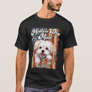 Camiseta Mãe de Cachorro Maltês Fofo Bandeira EUA Est. 2021