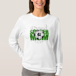 Camiseta Mãe de Futebol Orgulhosa com letras verdes