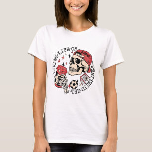 Camiseta Mãe de Futebol Vivendo a Vida na Linha Lateral Esq