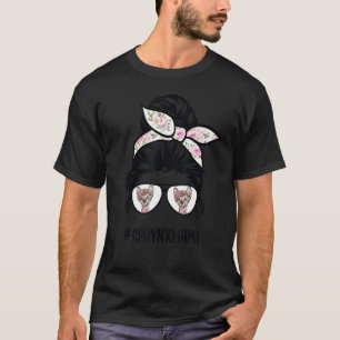 Camiseta Mãe de gato Sphynx com coque desarrumado e óculos