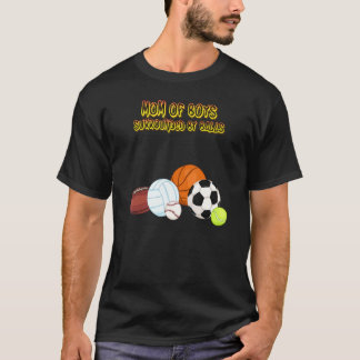 Camiseta Mãe De Meninos Cercados Por Bolas