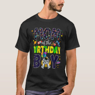 Camiseta Mãe do Garoto de Aniversário e Mãe segundo Sai do