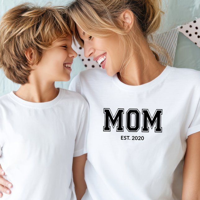 Camiseta Mãe estabelecida CAPS (Criador carregado)