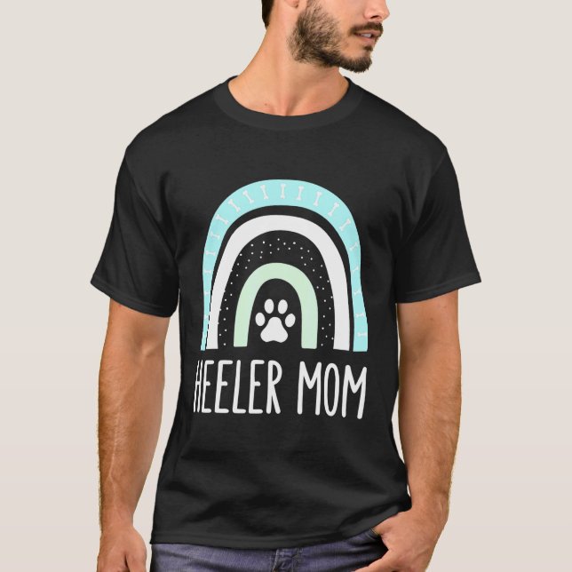Camiseta Mãe Heeler Arco-íris Pata Cadela Vaca Mãe (Frente)