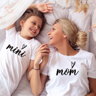 Camiseta Mãe Moderna script Dia das Mães