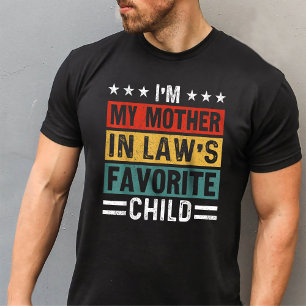 Camiseta Mãe na Família de Filho Favorito da Lei