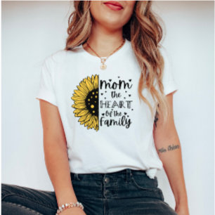 Camiseta Mãe: O Coração da Família"