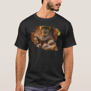 Camiseta Mãe Orangutan Segurando Dois Bebês