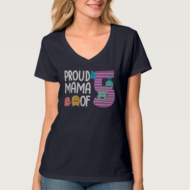 Camiseta Mãe Orgulhosa de Cinco Camisas-T (Frente)