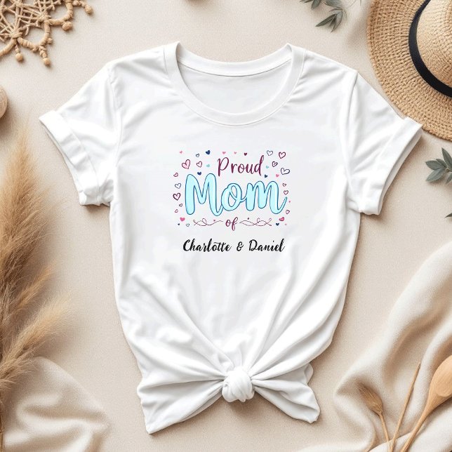 Camiseta Mãe Orgulhosa de | Dia de as mães Personalizado (Criador carregado)