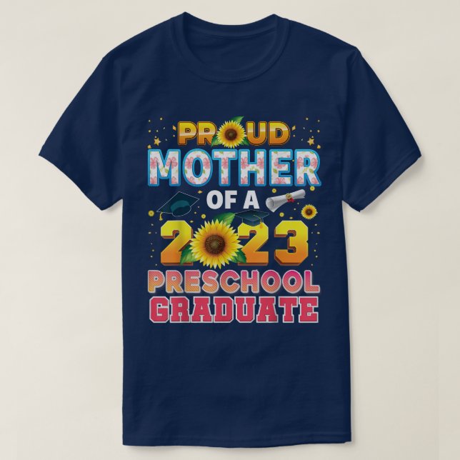 Camiseta Mãe Orgulhosa De Um Formando De Pré-Escolas Da Cla (Frente do Design)