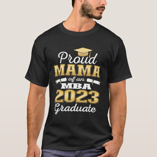 Camiseta Mãe Orgulhosa Do Gradu Da Família De Formandos Mba (Frente)